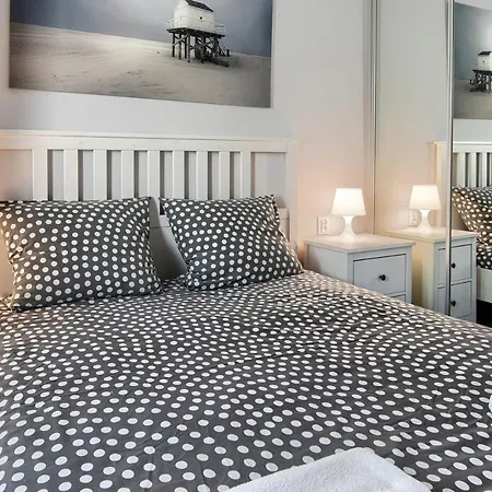 Apartment Studia Aloha - Acco Rent